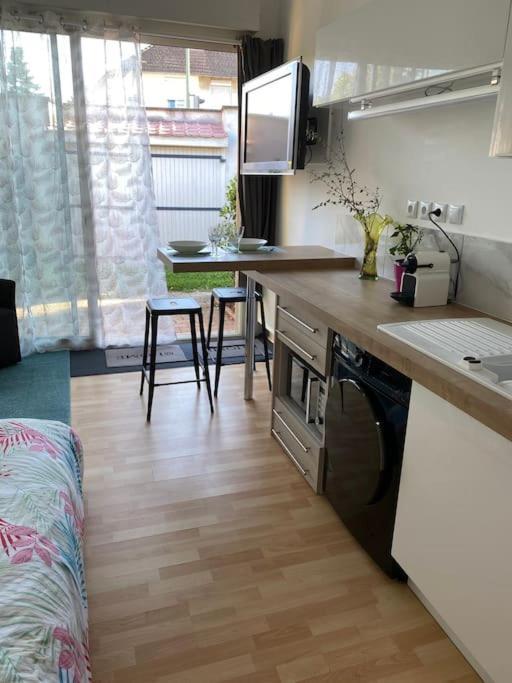 Le Cosy Tassin - Rez De Jardin Apartment Exterior photo